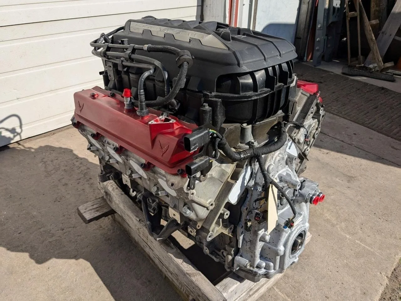 2023 C8 Corvette Stingray OEM Long Block Engine Assembly 6.2L LT2 – 1,908 Miles 2023 C8 Corvette Stingray OEM Long Block Engine Assembly 6.2L LT2 – 1,908 Miles